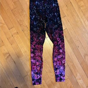 Lululemon Wunder Under HR (High Rise) Nulux Leggings in Bloom Floral Size 6